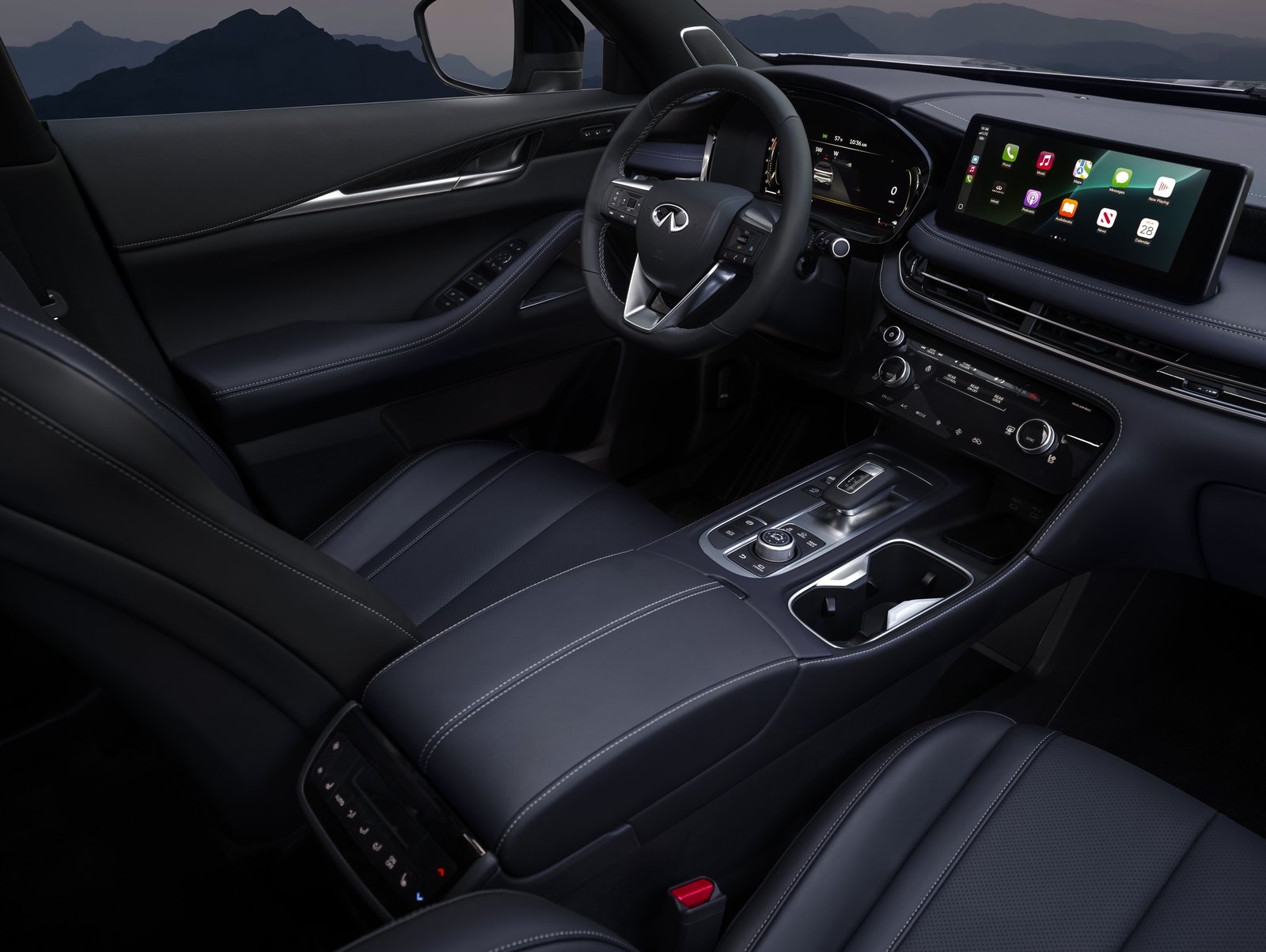 Infiniti QX60S second row